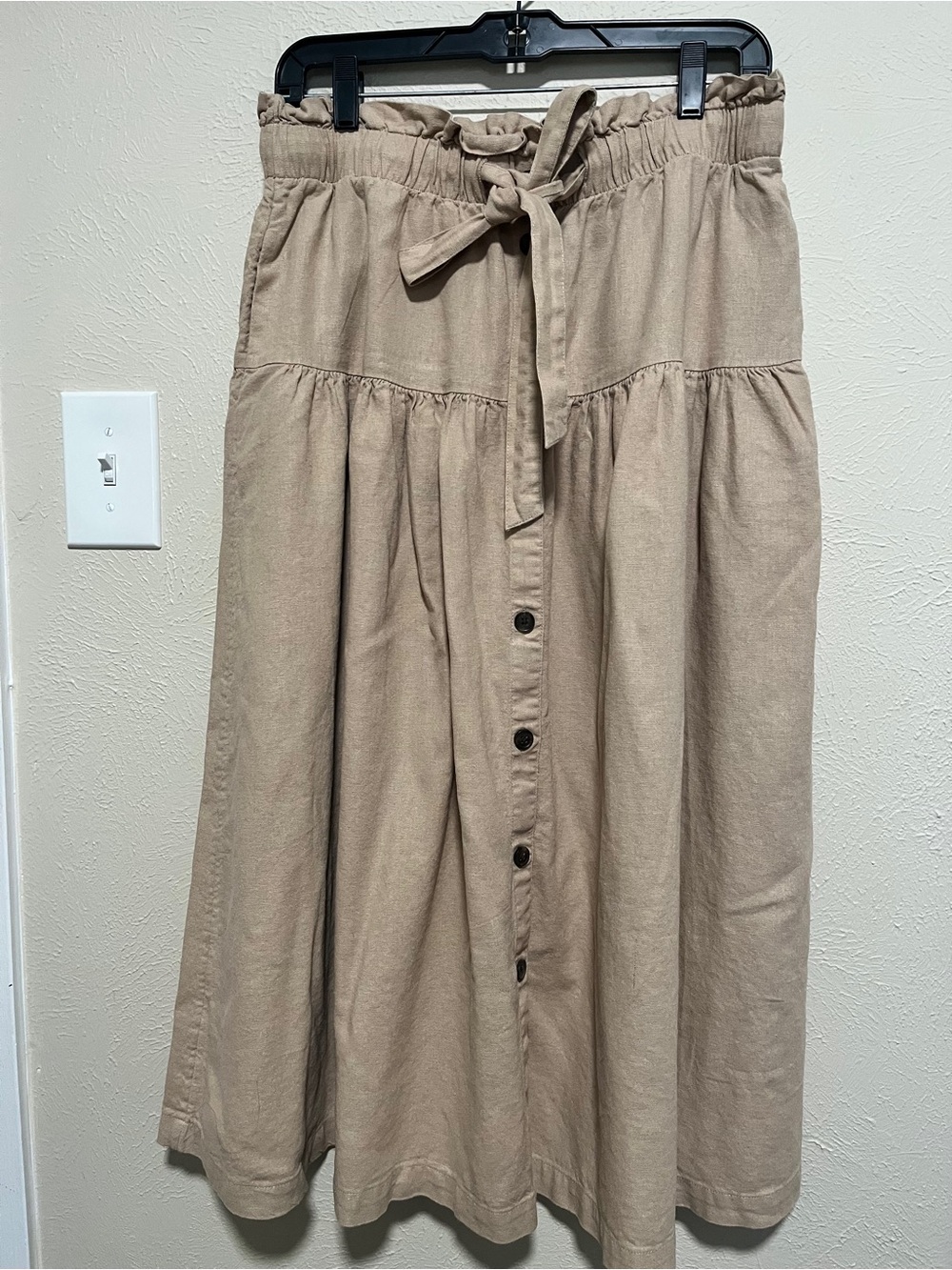 Universal Thread Beige Button-Front Paperbag Midi Skirt